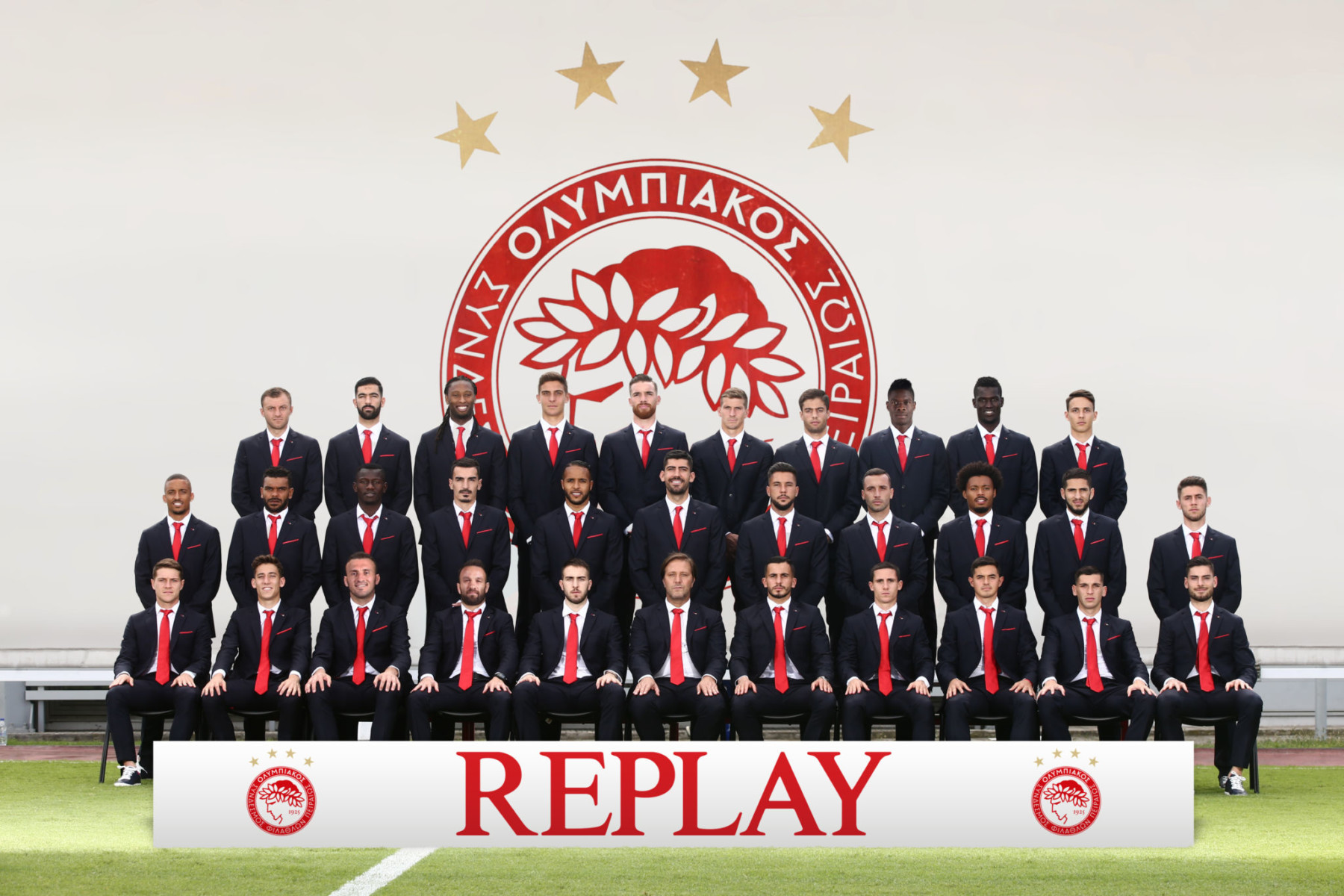 Olympiacos wears Replay Suits